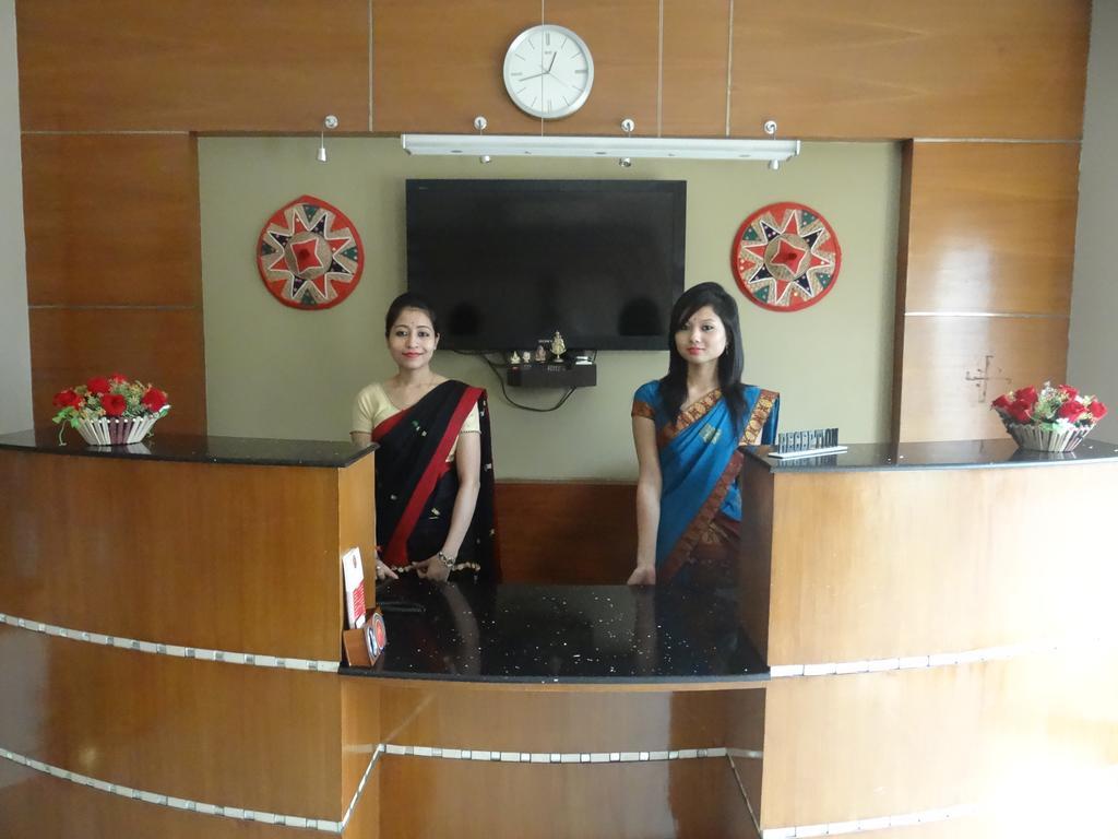 Hotel Rajdhani Regency グワーハーティー エクステリア 写真