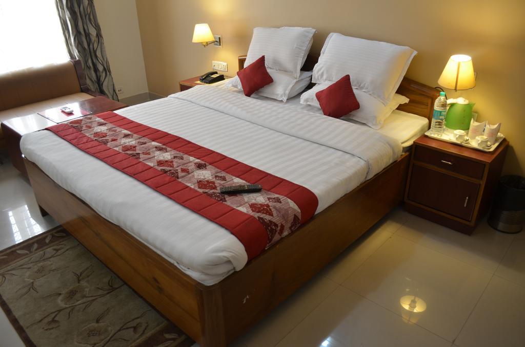 Hotel Rajdhani Regency グワーハーティー 部屋 写真